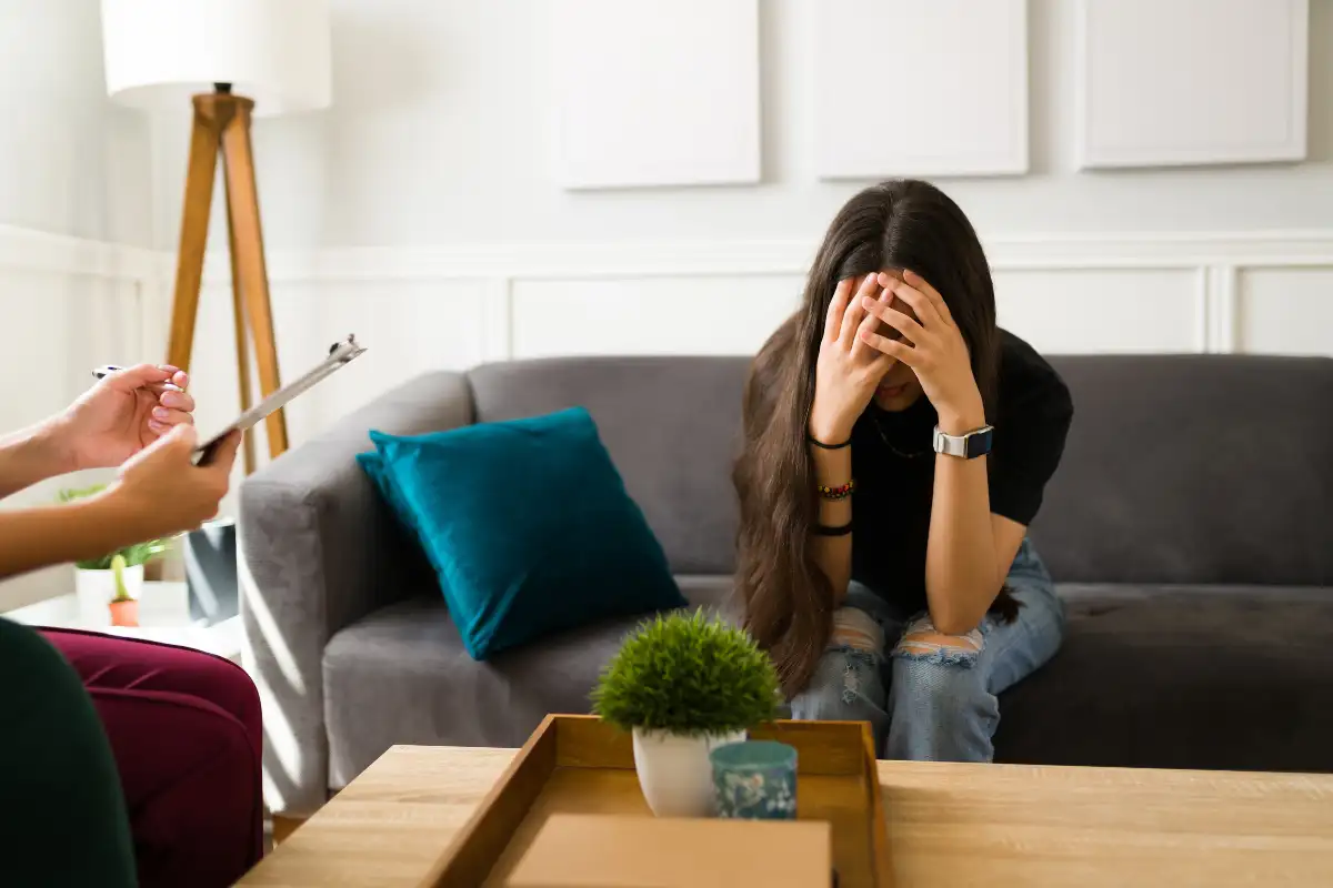 lady having a mental breakdown